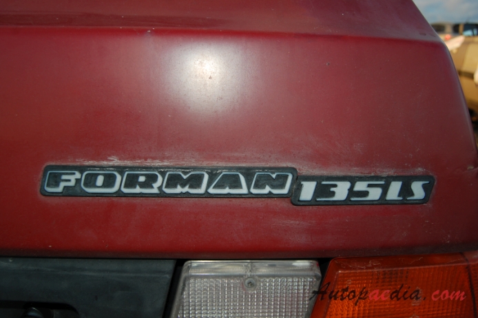 Skoda Favorit 1987-1995 (1990-1994 Forman 135 LS kombi 5d), rear emblem  