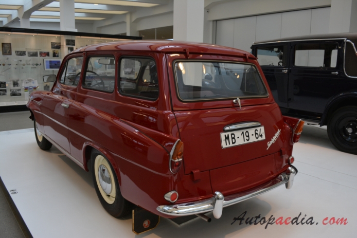Skoda Octavia 1959-1971 (1964 Typ 993 C Octavia Combi 3d), lewy tył