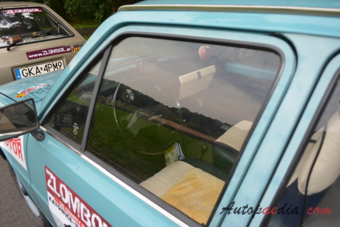 Skoda 105 1976-1989 (1981-1983 105 L sedan 4d), interior