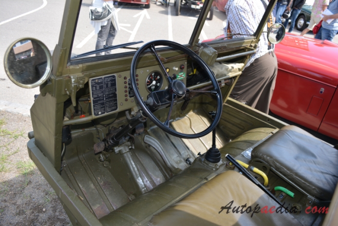 Steyr Puch Haflinger 1959-1974 (1962 Series 1 SWB pickup), wnętrze