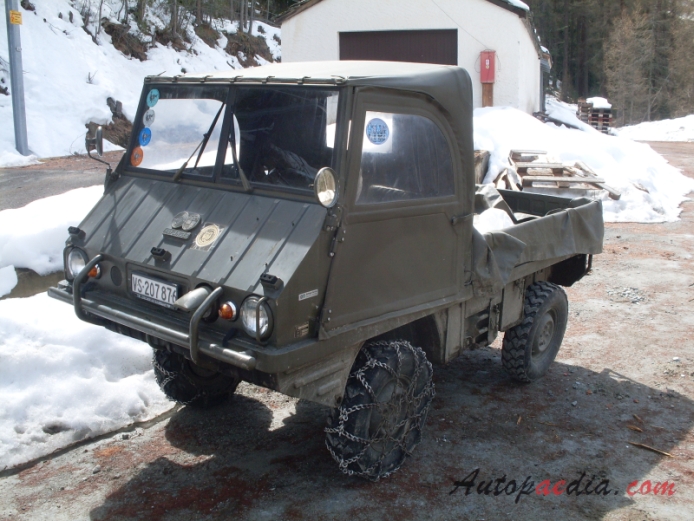 Steyr Puch Haflinger 1959-1974 (1967-1974 Series 2 SWB pickup), lewy przód