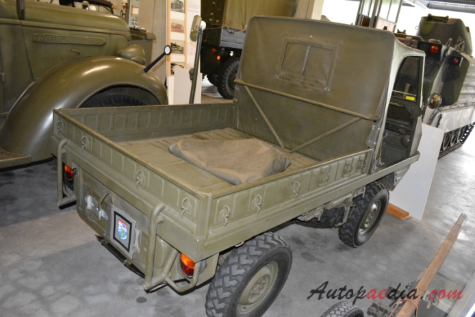 Steyr Puch Haflinger 1959-1974 (1971 SWB pickup), right rear view