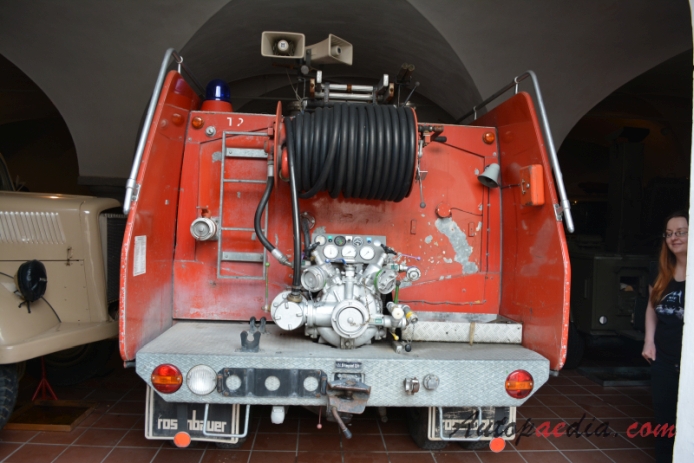 Steyr 590 1969-1977 (TLF 2000-60 Konrad Rosenbaür fire engine), rear view