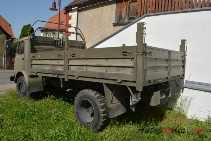 Steyr 680M 1960-1984 (pojazd wojskowy), lewy tył