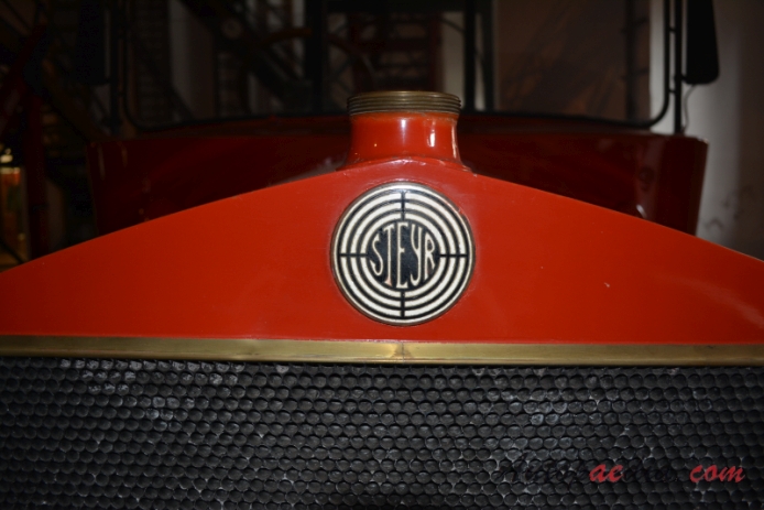 Steyr Typ III 1920-192x (1921 fire engine), front emblem  
