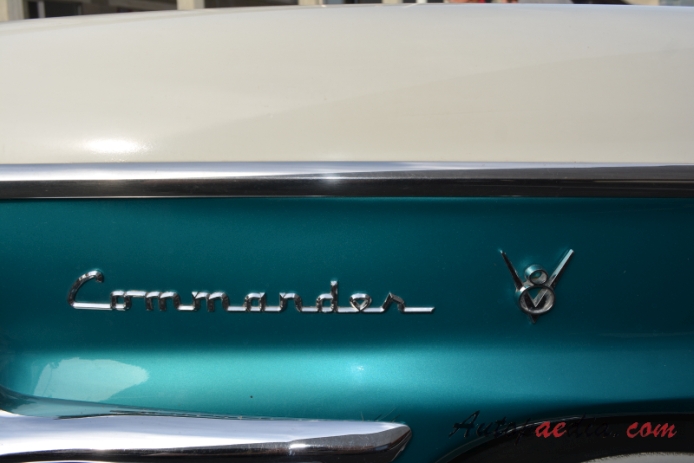 Studebaker Commander 1937-1958 (1957 V8 sedan 4d), emblemat bok 