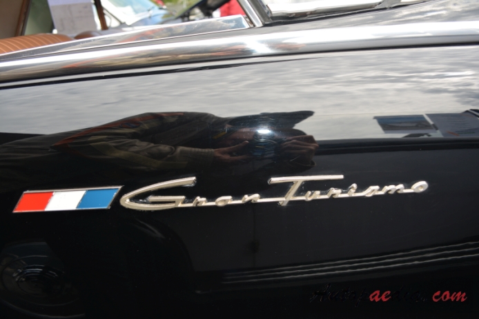 Studebaker Hawk 1956-1964 (1963 Gran Turismo Hawk hardtop 2d), emblemat bok 