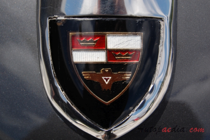 Studebaker President 1955-1958 (1955 Speedster), emblemat przód 