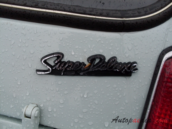 Subaru 360 1958-1971 (1968 Sedan), rear emblem  