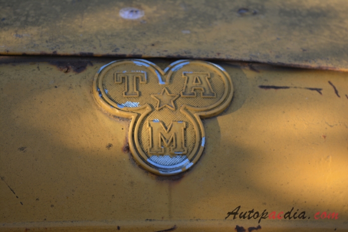 TAM 4500/TAM 5000 196x-19xx (tank truck), front emblem  