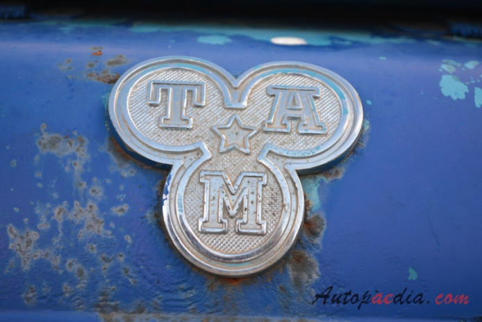 TAM 5500 19xx-19xx (tank truck), front emblem  