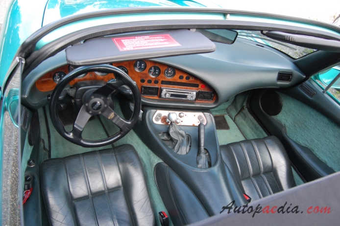 TVR Griffith 1991-2002 (Griffith 500) (cabriolet 2d), wnętrze