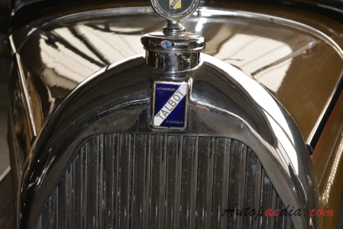 Talbot 75 1931-1936 (1931 M75 convertible 2d), front emblem  