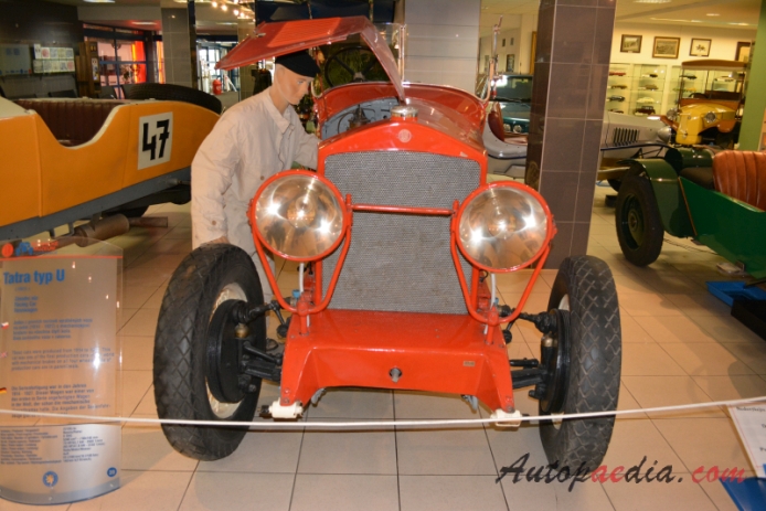 Tatra 10 (Type U) 1919-1927 (1921 auto wyścigowe), przód