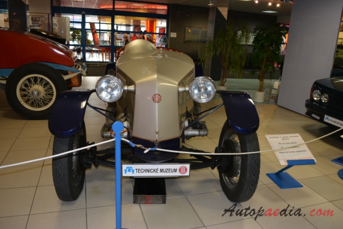 Tatra 12 1926-1936 (auto wyścigowe replika), przód