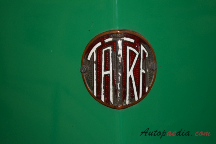 Tatra 12 1926-1936 (roadster), emblemat przód 