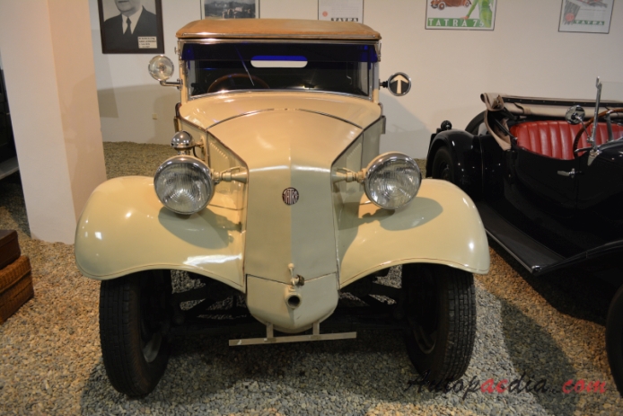 Tatra 30 1927-1931 (sport cabriolet 2d), front view