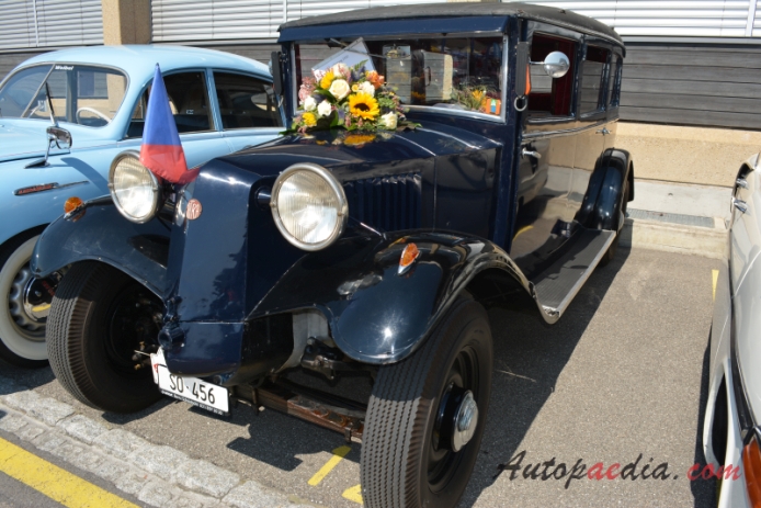 Tatra 52 1931-1939 (1931 T52 saloon 4d), lewy przód