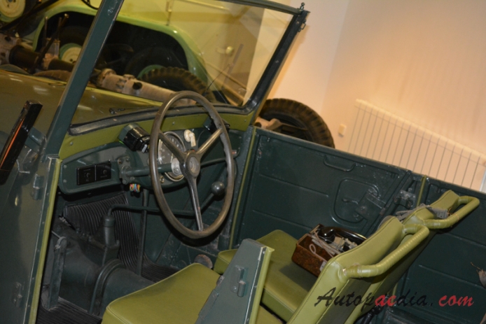 Tatra 57 1931-1948 (1942-1948 57K military vehicle), interior