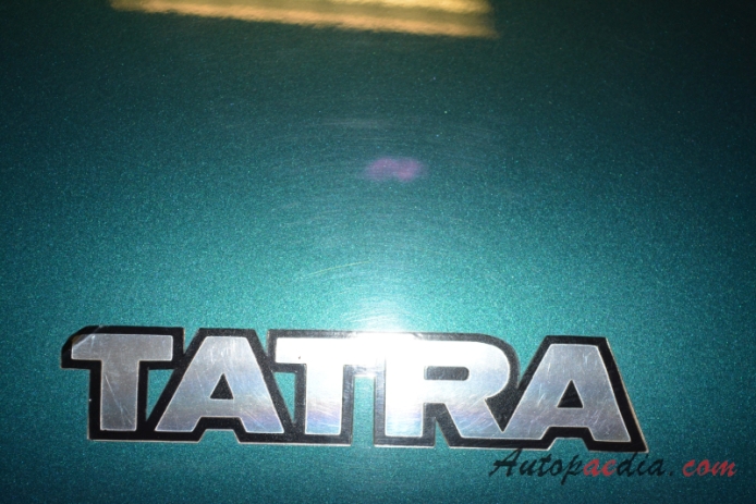 Tatra T613 1974-1996 (1995 613-4 armored prototype saloon 4d), rear emblem  