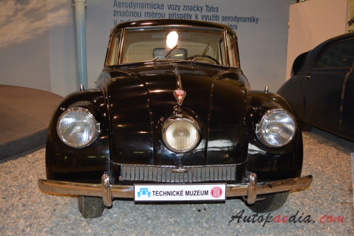 Tatra T87 1937-1950, przód