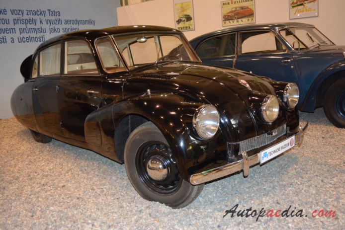 Tatra T87 1937-1950, prawy przód