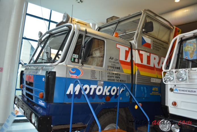 Tatra 815 1983-present (1987 T 815 GTC pojazd wyprawowy), lewy przód