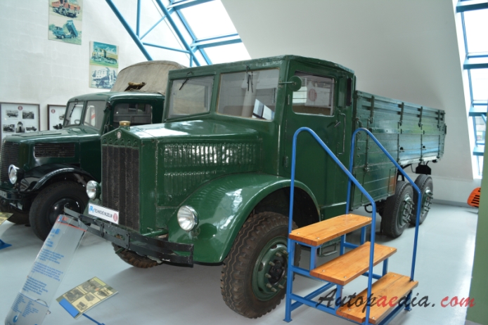 Tatra 85 1936-1939 (ciężarówka 6x6), lewy przód