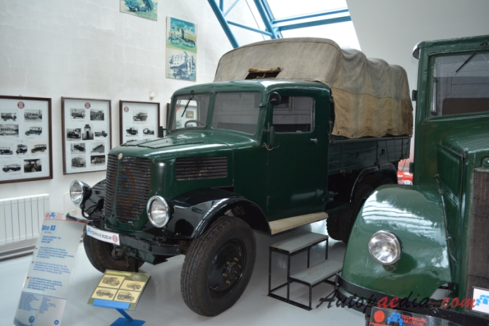 Tatra 93 1937-1941 (ciężarówka), lewy przód