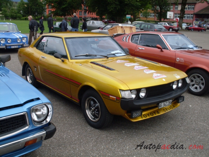 Toyota Celica 1st generation (A20, A35 Series) 1970-1977 (1973 TA22 GT hardtop 2d), right front view