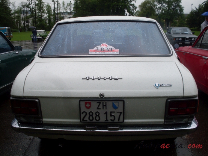 Toyota Corolla 2. generacja 1970-1978 (1970 KE20 sedan 2d DeLuxe), tył