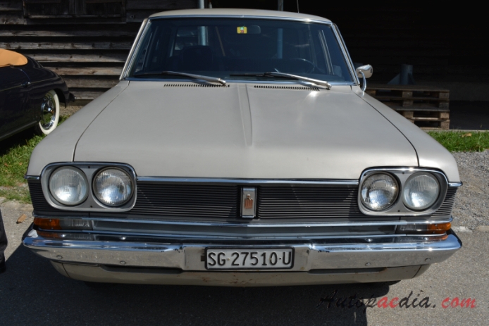Toyota Crown 3rd generation (S50) 1967-1971 (1967-1969 sedan 4d), front view