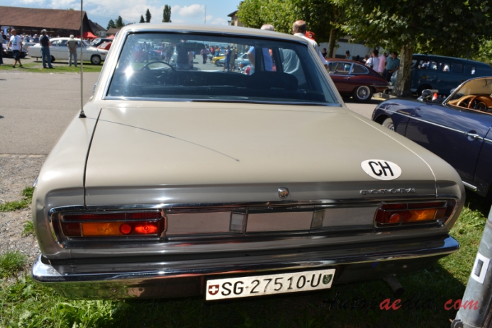 Toyota Crown 3. generacja (S50) 1967-1971 (1967-1969 sedan 4d), tył
