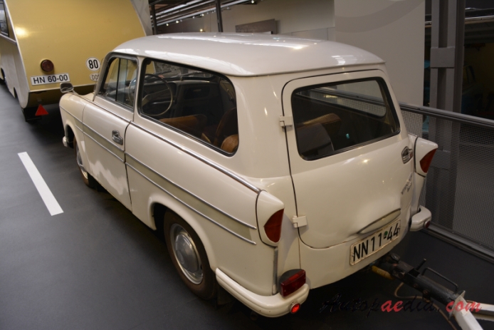 Trabant 600 (P60) 1962-1965 (1965 kombi 3d),  left rear view