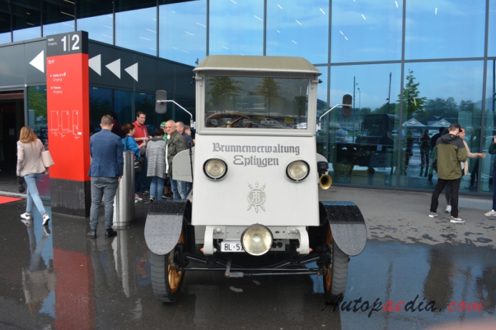 Tribelhorn samochód elektryczny 1902-1918 (1918 Tribelhorn 3-to Kettenwagen nadwozie skrzyniowe 2d), przód