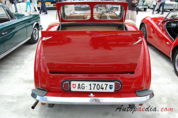 Triumph 1800 Roadster, Triumph 2000 Roadster 1946-1949 (1946 1800), tył