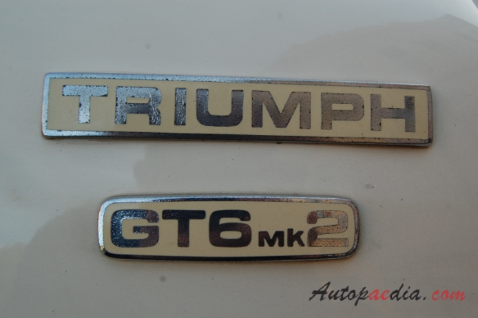 Triumph GT6 1966-1973 (1969 Mk II), rear emblem  