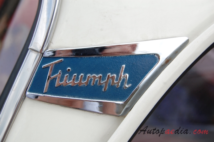 Triumph Herald 1959-1971 (1965 saloon 2d), emblemat bok 