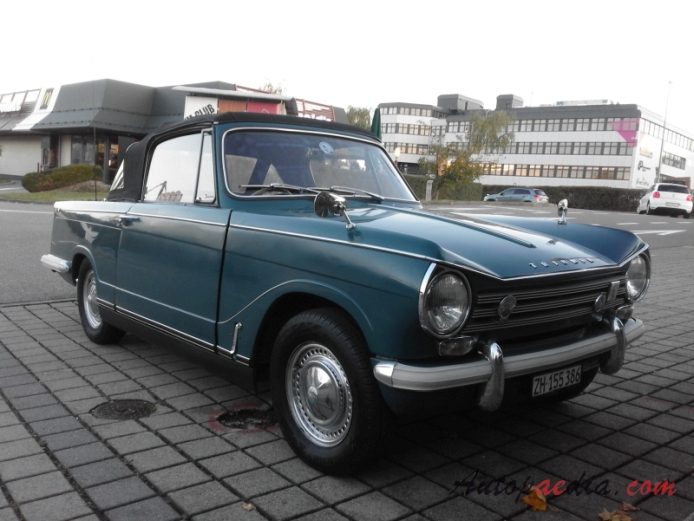 Triumph Herald 1959-1971 (1967-1971 13/60 convertible 2d), right front view