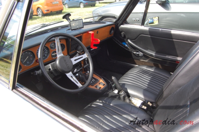 Triumph Stag 1970-1977 (1974-1977 Mk III cabriolet 2d), wnętrze