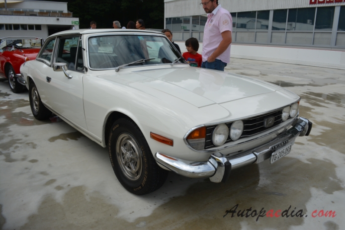 Triumph Stag 1970-1977 (1974 cabriolet 2d), right front view