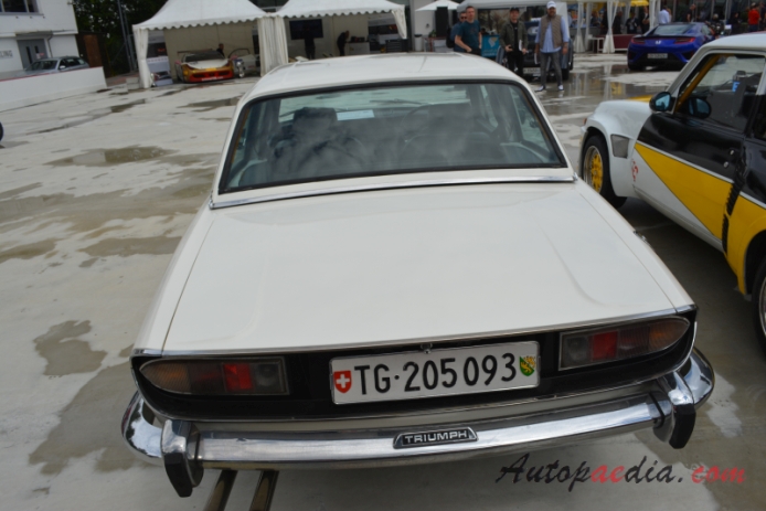 Triumph Stag 1970-1977 (1974 cabriolet 2d), tył