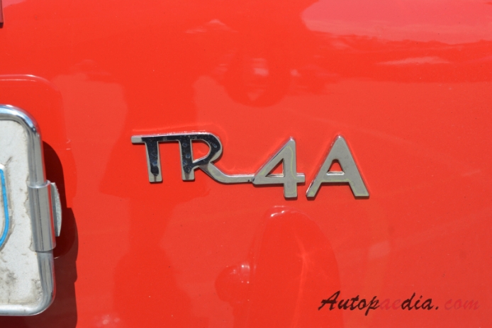 Triumph TR4 1961-1967 (1965-1967 TR4A roadster), rear emblem  