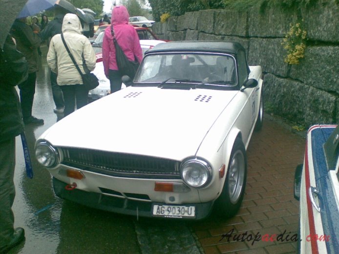 Triumph TR6 1969-1976 (1972), lewy przód