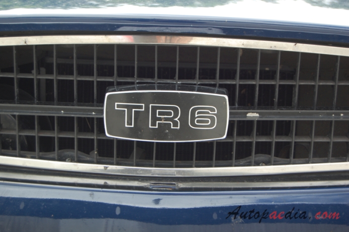 Triumph TR6 1969-1976 (1974), emblemat przód 