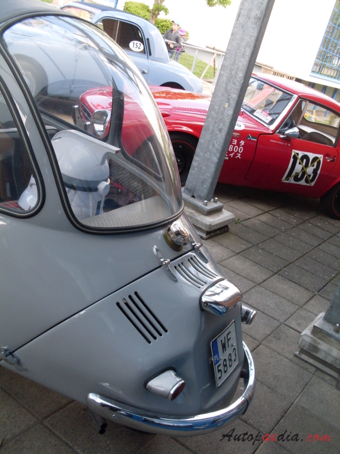 Trojan 200 1960-1966 (1962), rear view