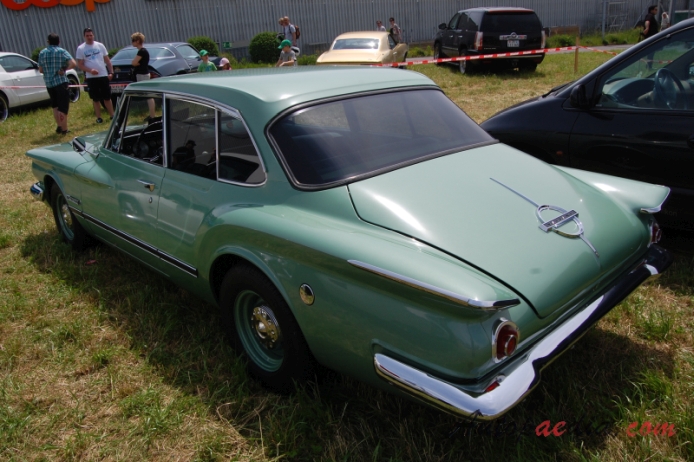 Chrysler Valiant 1st generation 1960-1962 (1962 sedan 2d),  left rear view