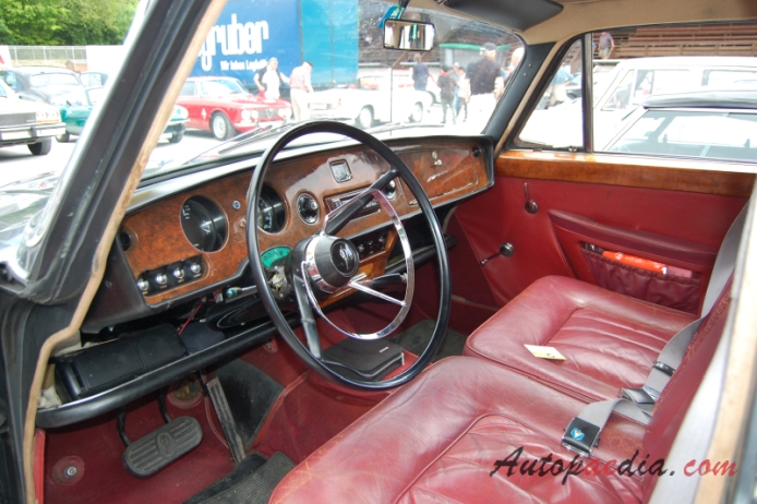 Vanden Plas Princess 4-litre R 1964-1968 (1965 sedan 4d), interior