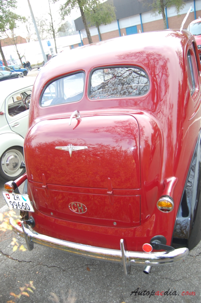 Vauxhall 14-6 1938-1948 (saloon 4d), rear view