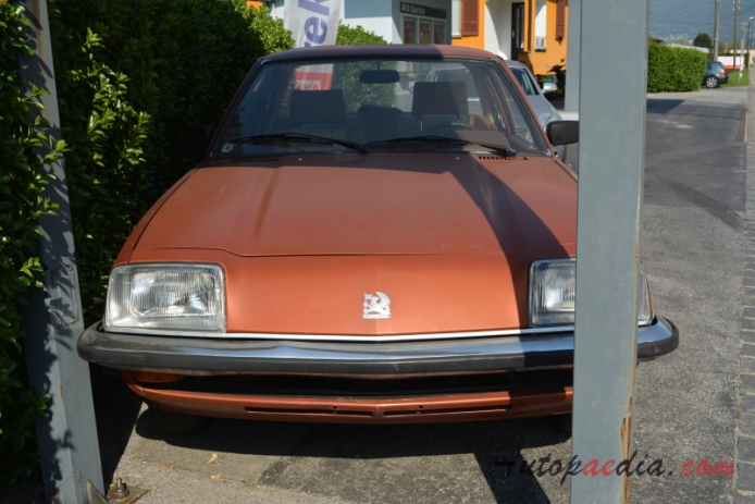 Vauxhall Cavalier Mark I 1975-1981 (GL 1600 saloon 2d), front view